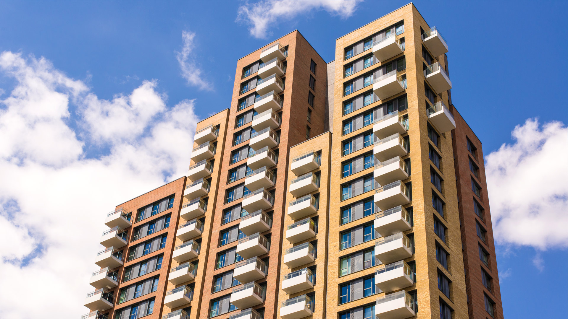 Жилплощадь 6. Новостройки. Минеральные воды новостройки. Block of Flats картинка. Apartment House and Block of Flats.